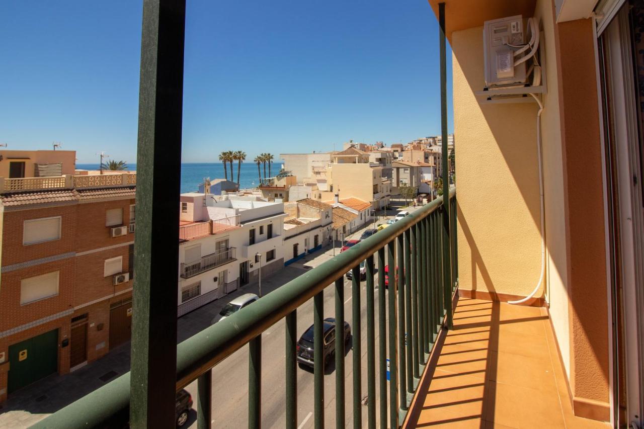 A View Of The Beach Duplex Málaga Eksteriør billede